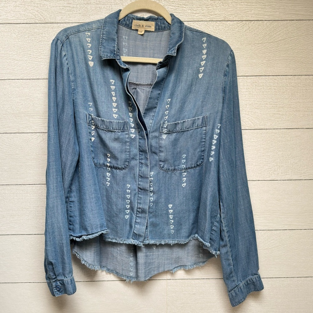 Anthropologie Cloth Stone Chambray Geometric Print Button Down Shirt Size S - Picture 2 of 8